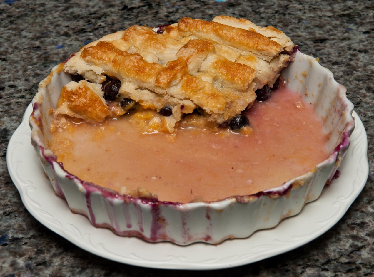 Homemade Peach Blueberry Pie