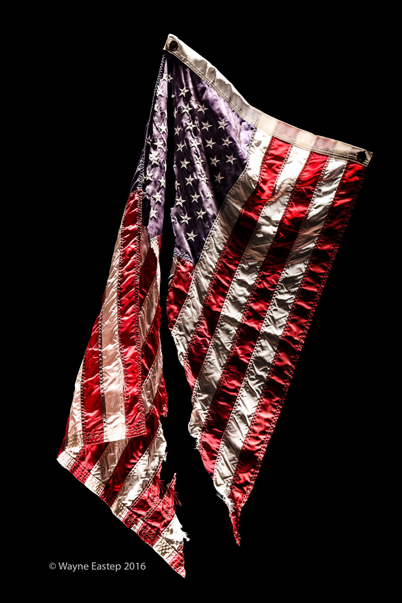 American Flag, Art for Architecture, Art for Interiors, Art Specifier, color, Concept, Conceptual Image, Contenporary Art, Contract Art, Display Art, image, Image Art, Interior Design, photo, Photographic Art, picture, Print, Ripped American Flag, Torn Asunder, Wall Art, wall-art