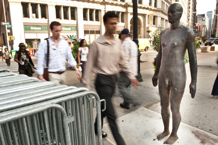 Sarasota-Art, Sarasota-Photography, Sarasota-Photo, Sarasota-Photography-Studio, New-York-City, Statue, Public-Art, Street-Photography, Life-Observed, Caught-Moment.